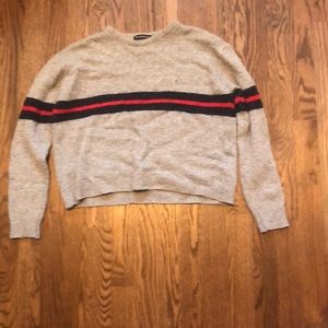 brandy melville grey sweater w red and navy stripe